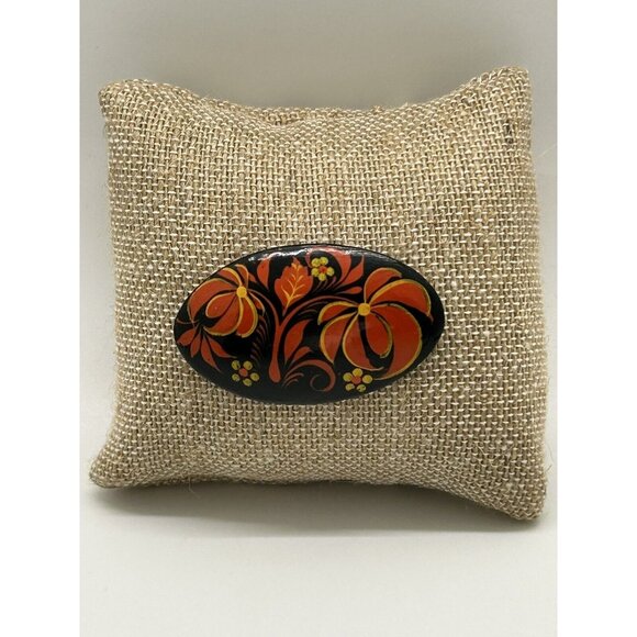 Hand-Painted Vintage Oval Floral Brooch Red Yellow Flower Design Black Lacquered - Picture 3 of 11